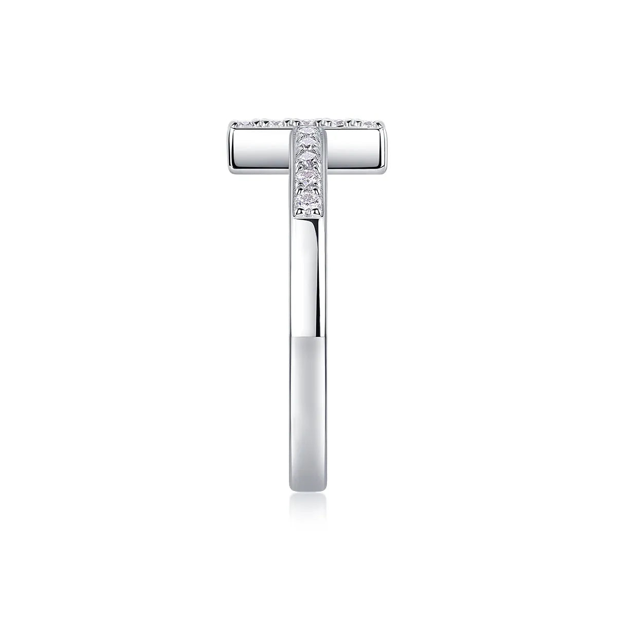 The Holy Light Cross wedding ring set with moissanite stone in gold-plated S925 silver on gift box