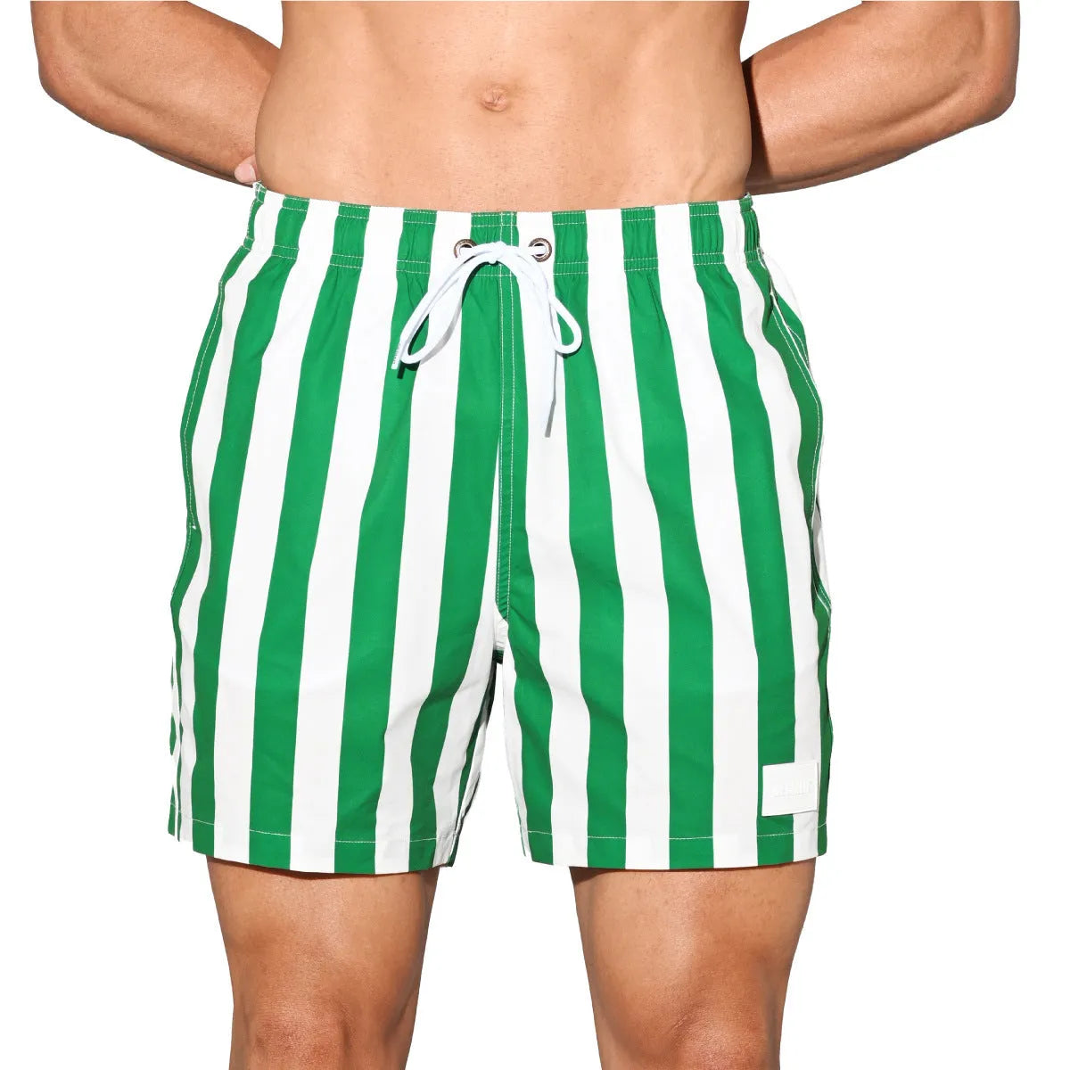 Men's casual loose striped quick-drying shorts in black and white stripes, polyester fibre summer sport shorts with elastic waist