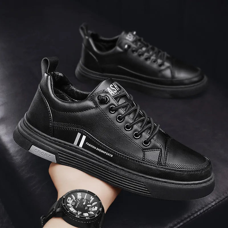 Men's white low-top skateboard shoes with elastic band and round toe stitching details