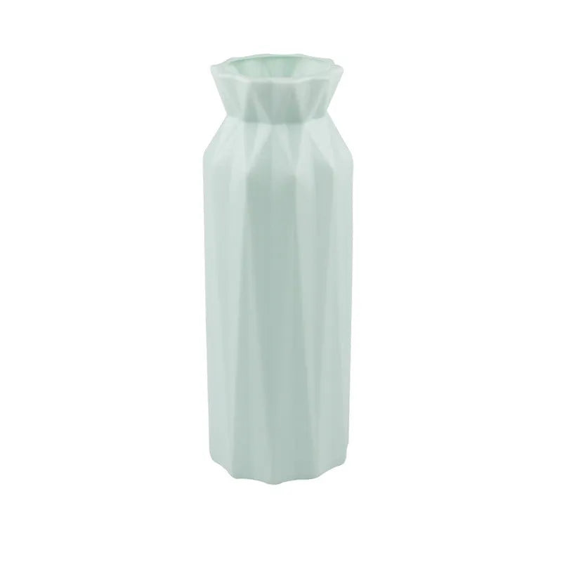 Plastic melamine vase in green, grey, pink or white with 7.2 cm base diameter