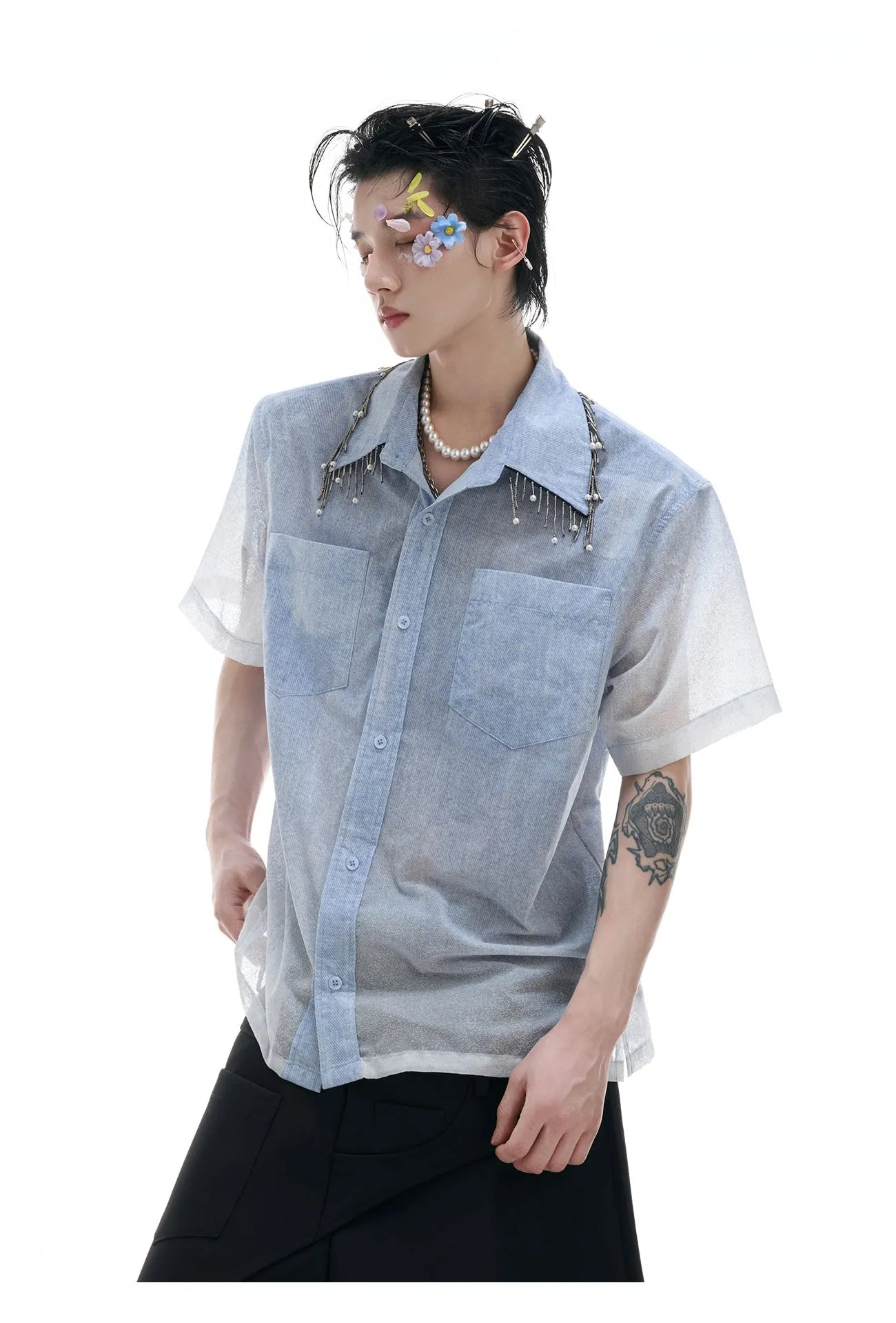 Men's loose fit blue and white gradient shirt with quilted design and short sleeves