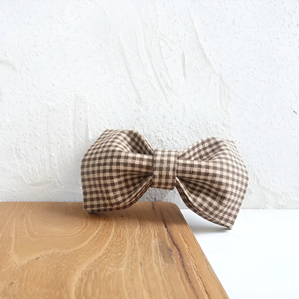 Pet leash and bow set in coffee grid polyester, available in sizes XS to XL