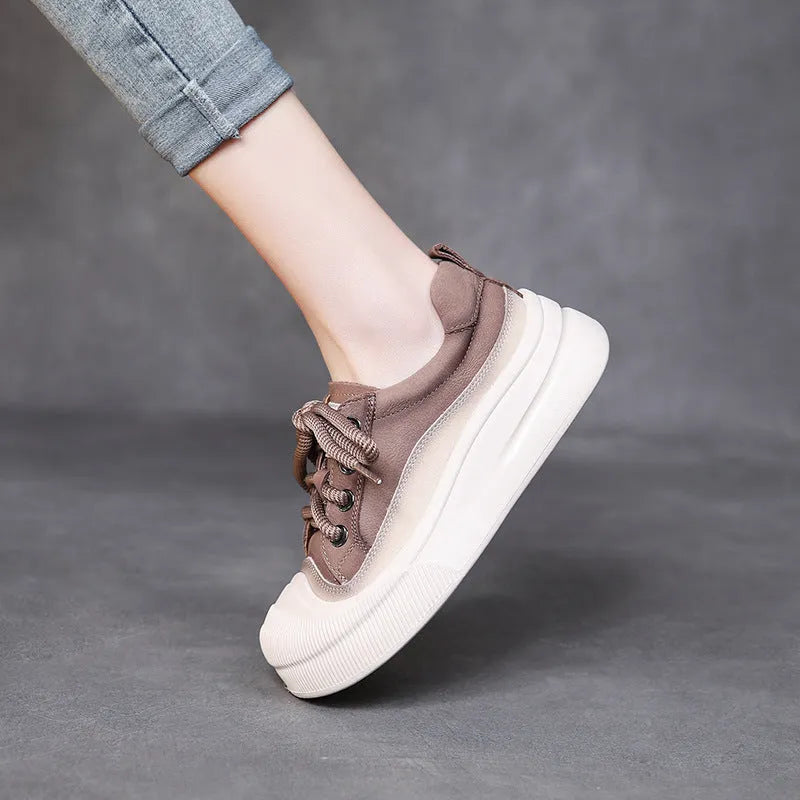 Women's full grain cow leather lace-up casual shoes with round toe in yellow or cameo brown colour