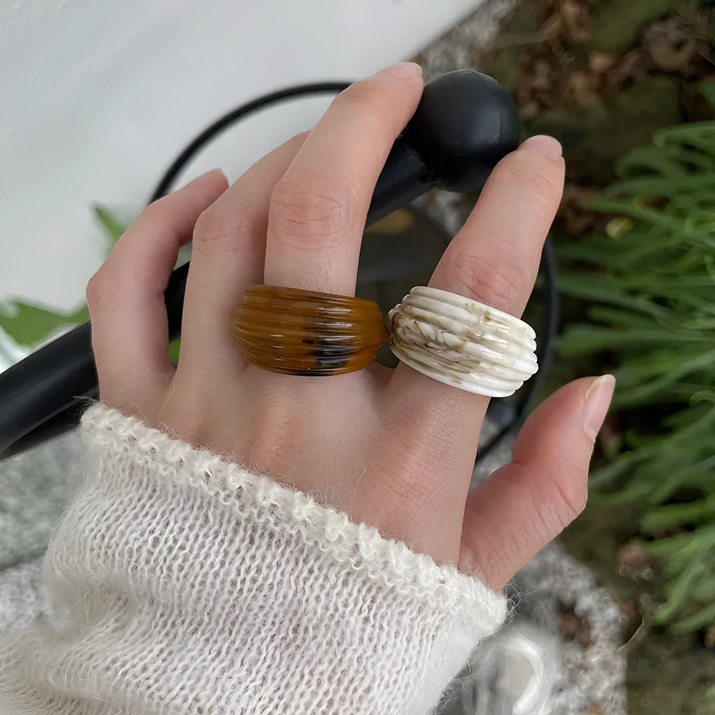 Geometric resin ring with irregular wide band in Chinese retro style