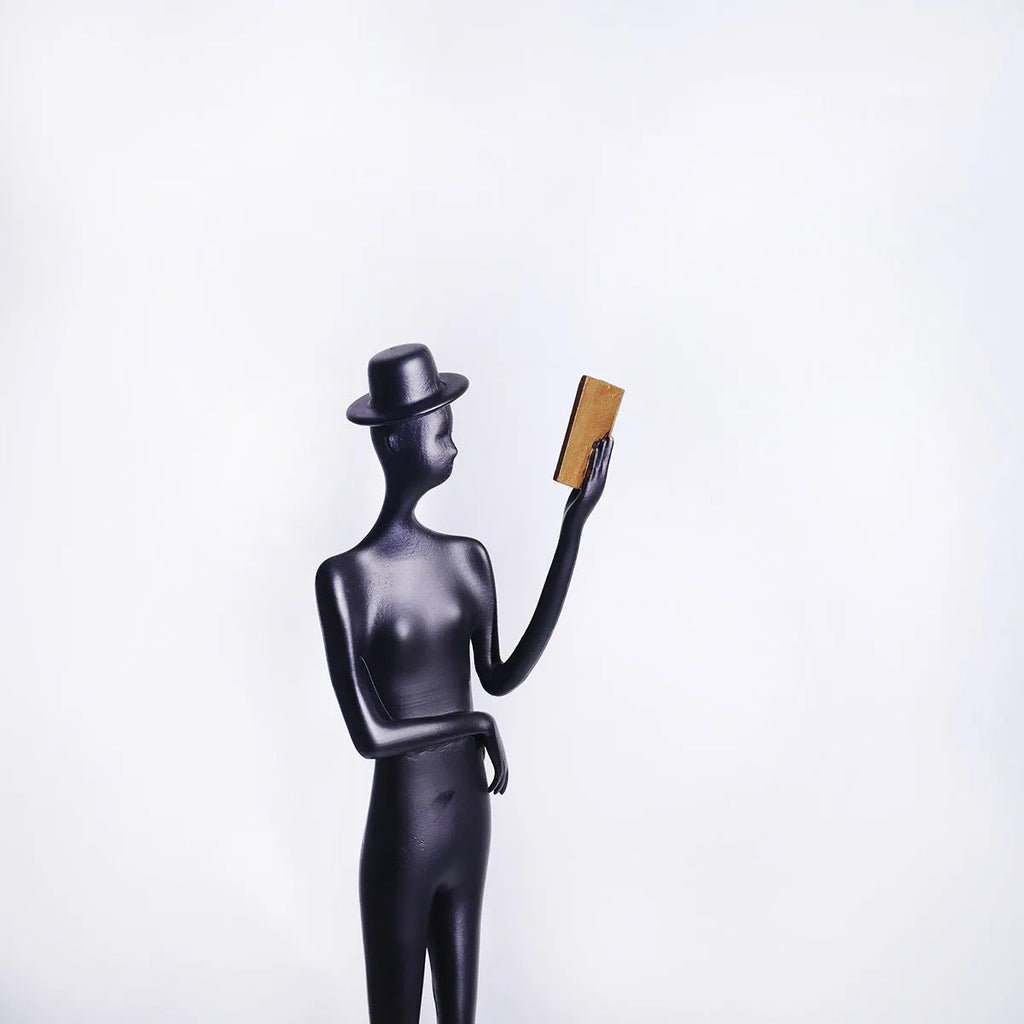Black aluminium reading woman desktop sculpture modern simplicity design