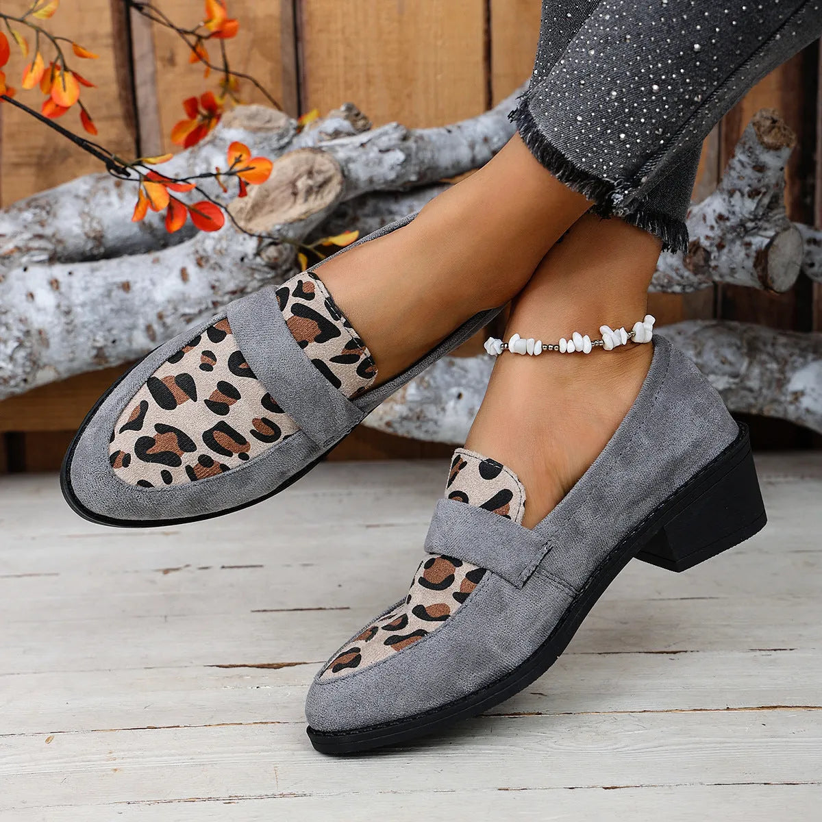 Leopard print suede slip-on shoes with a chunky heel and pointed toe in brown colour