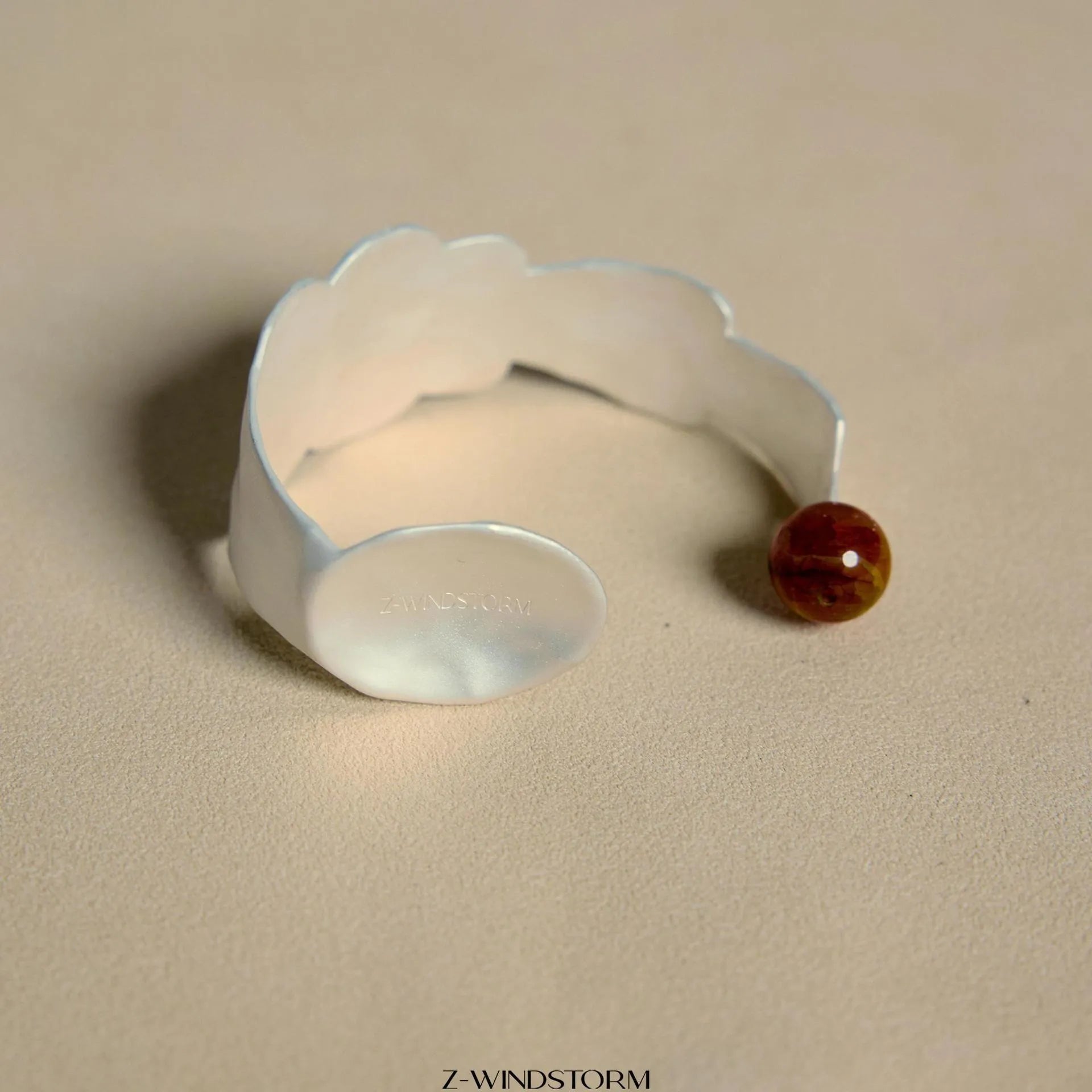 Small round spoon stewed pork design ring and bracelet set with electroplated alloy construction