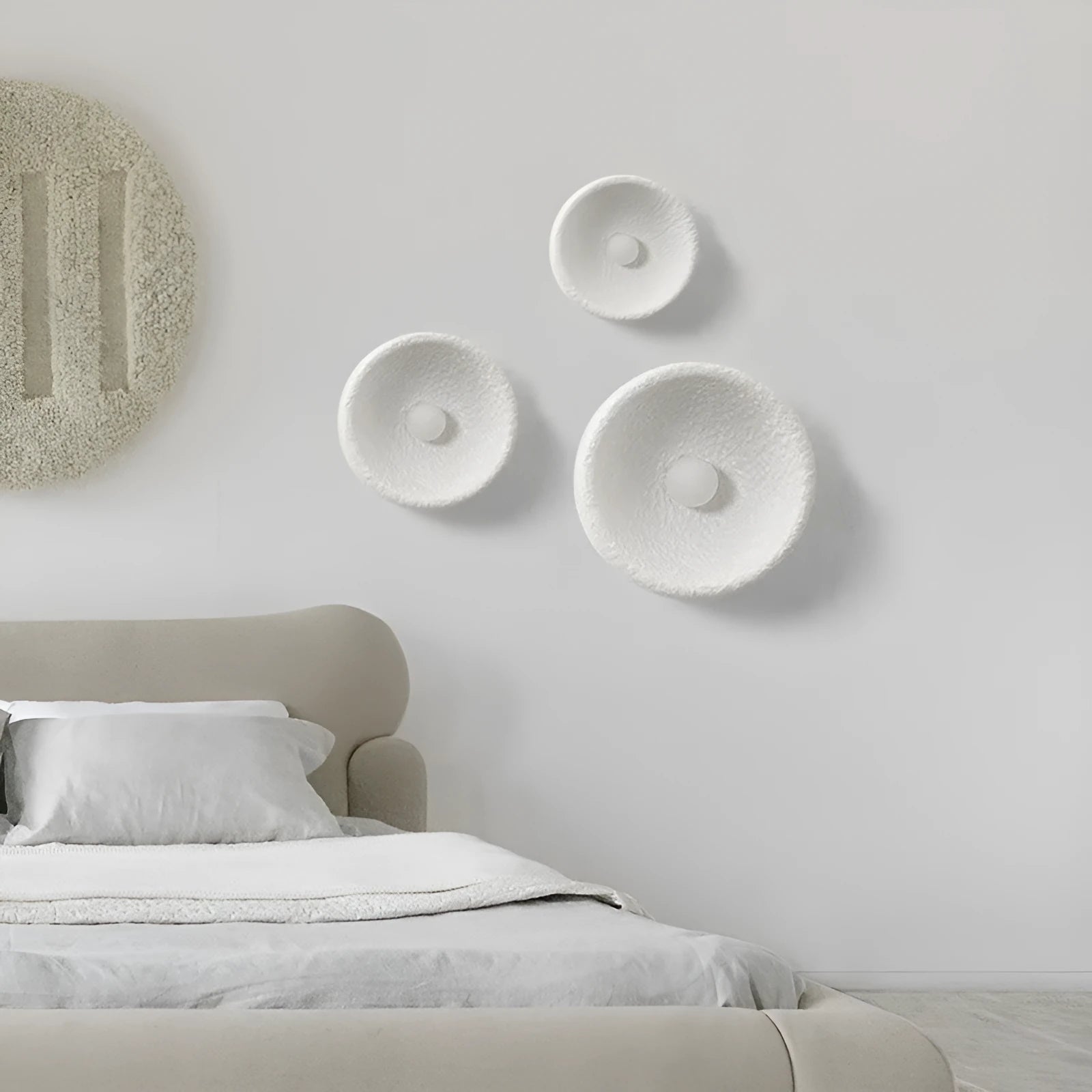 Japanese-style minimalist resin wall lamp in warm light, showing size options.