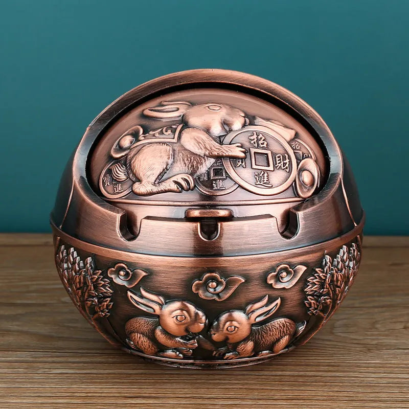 Creative alloy ashtray in bronze with smoke extinguishing slot, featuring a detailed Money Tree design.