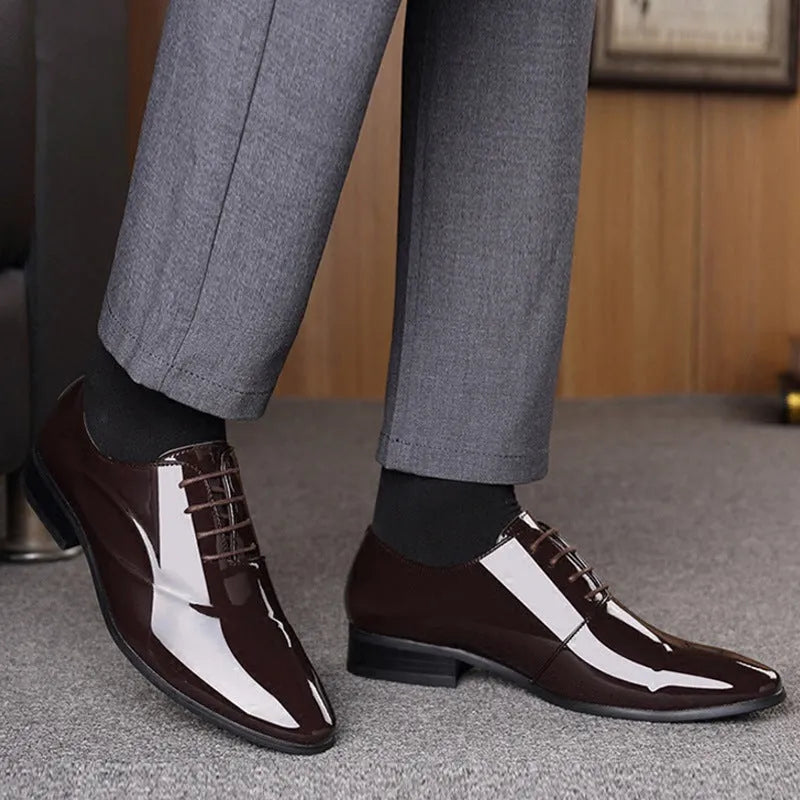 Men's black and brown business formal shoes with round toe and PU upper material