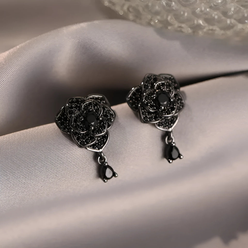 Black rose zircon flower stud earrings with 18K gold plating on copper construction