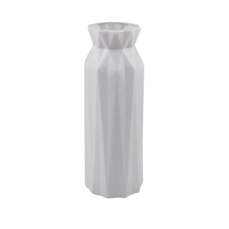 Plastic melamine vase in green, grey, pink or white with 7.2 cm base diameter