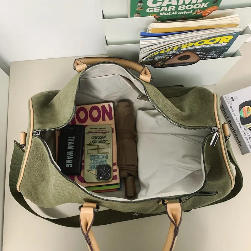 Large capacity nylon messenger bag with dry-wet separation in black, green, and gray for fitness and travel