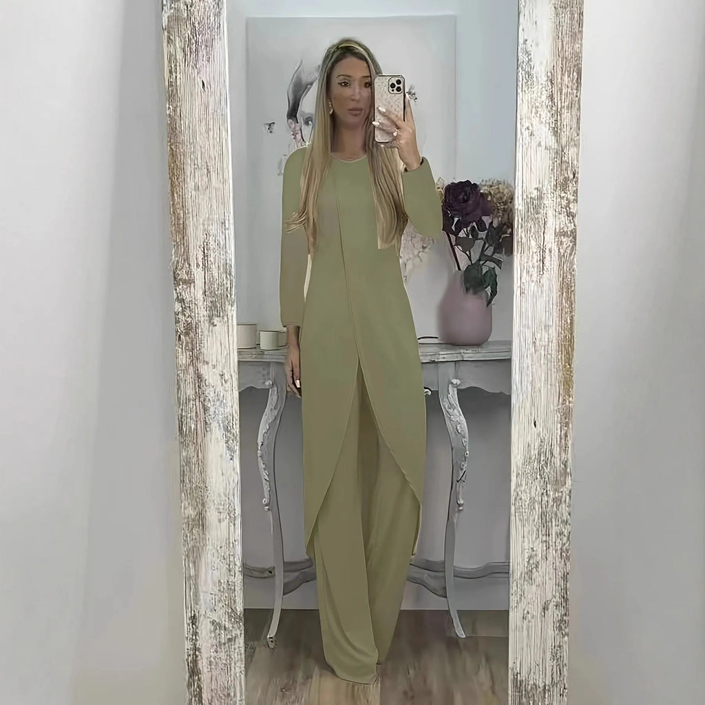 Casual loose-fit two-piece set with a round neck long sleeve top and matching trousers in khaki colour.