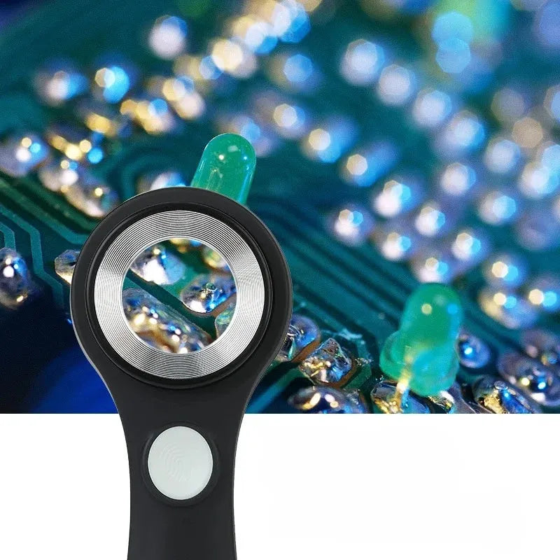 Black and silver metallic appraisal magnifying glass with 30mm optical glass lens and USB-C cable.