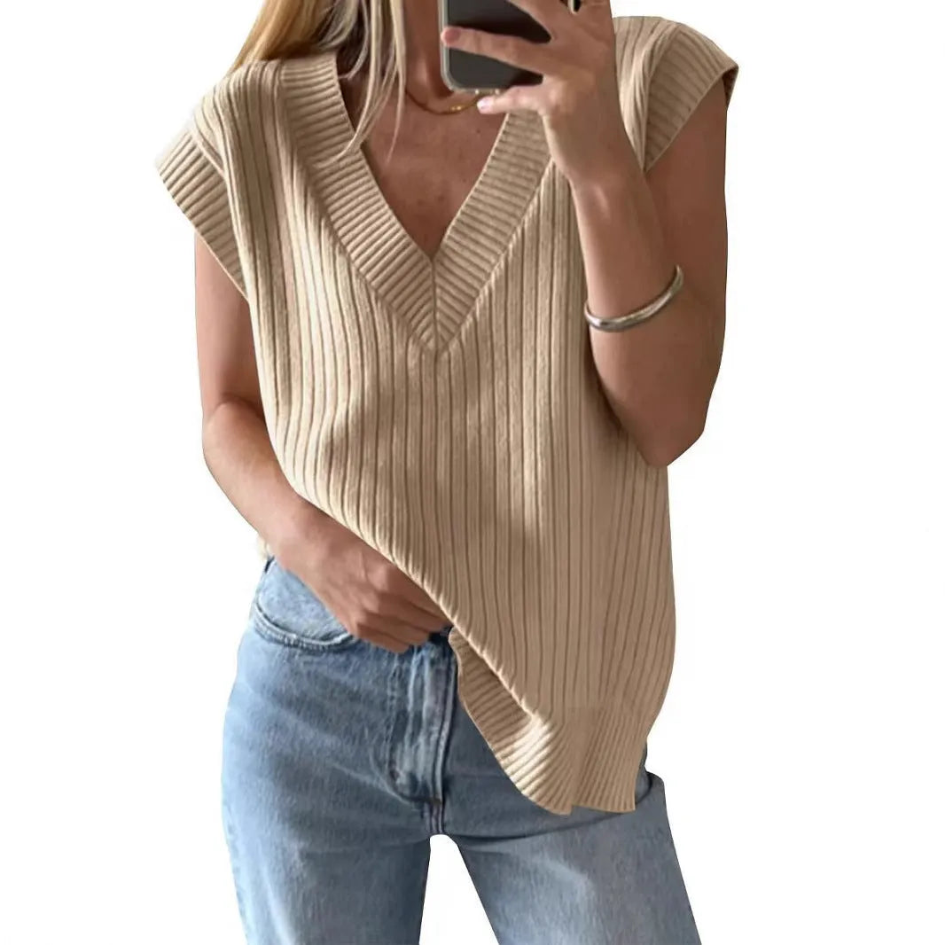 V-neck sleeveless loose pullover vest in camel viscose fibre with stripe pattern