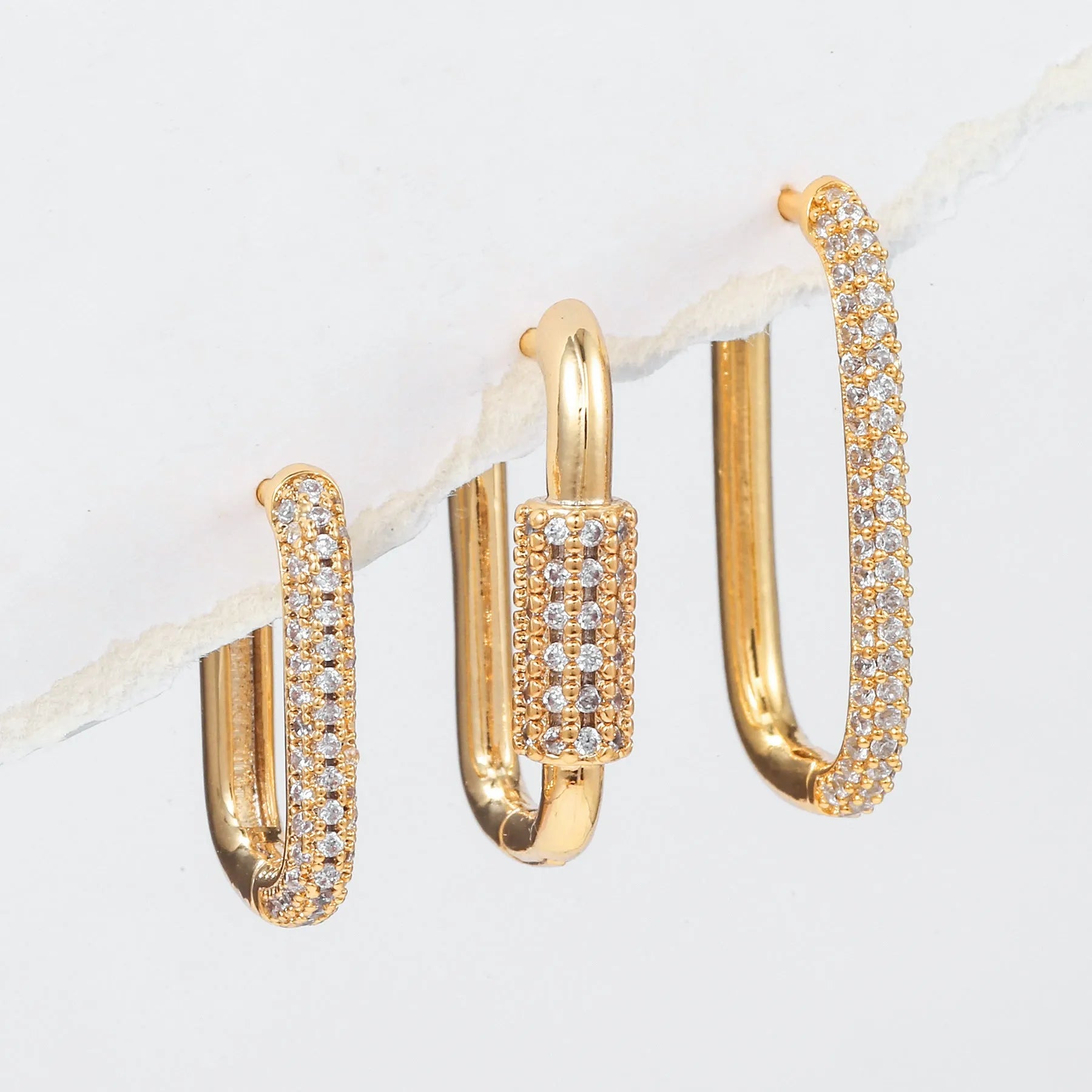 Geometric three-piece ear clip set with micro inlaid zircon stones in gold or white colour