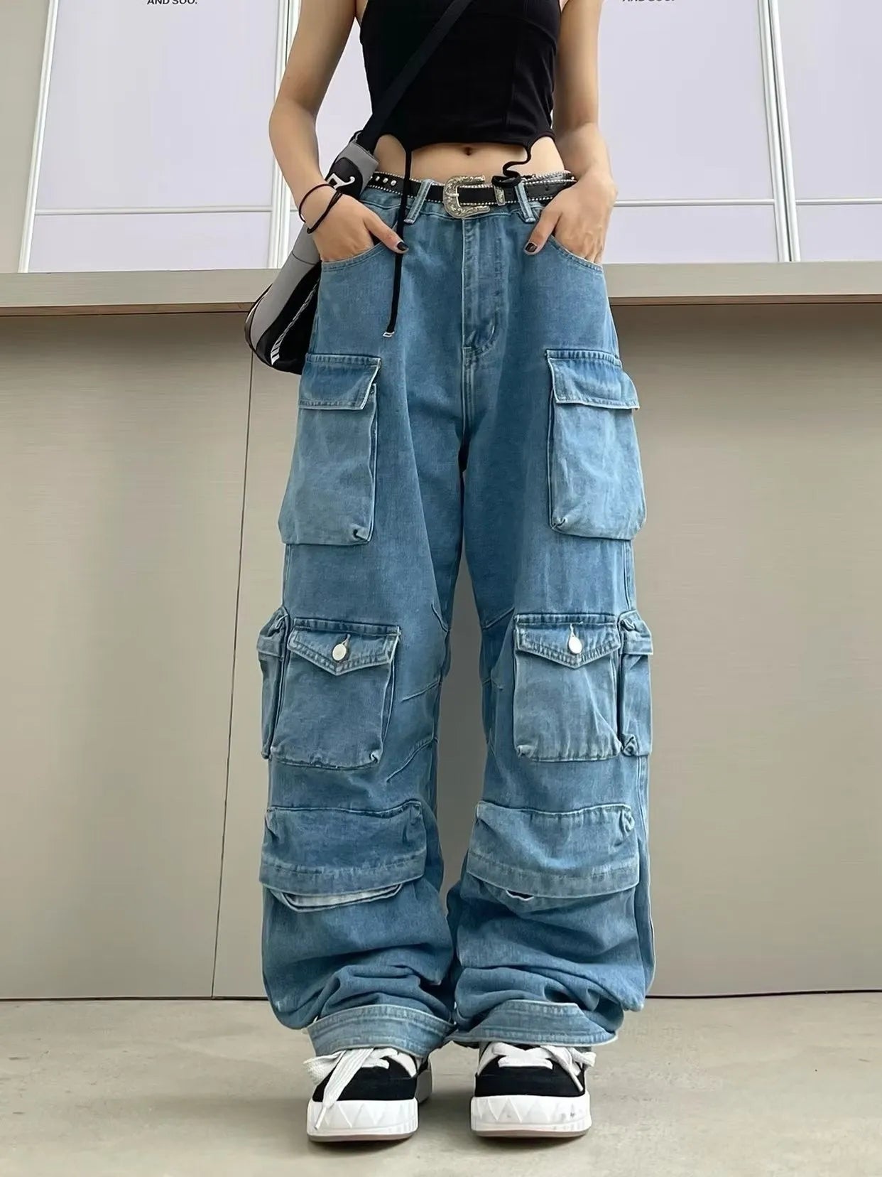 High waist wide leg denim trousers with multi-pocket street hipster design in blue colour