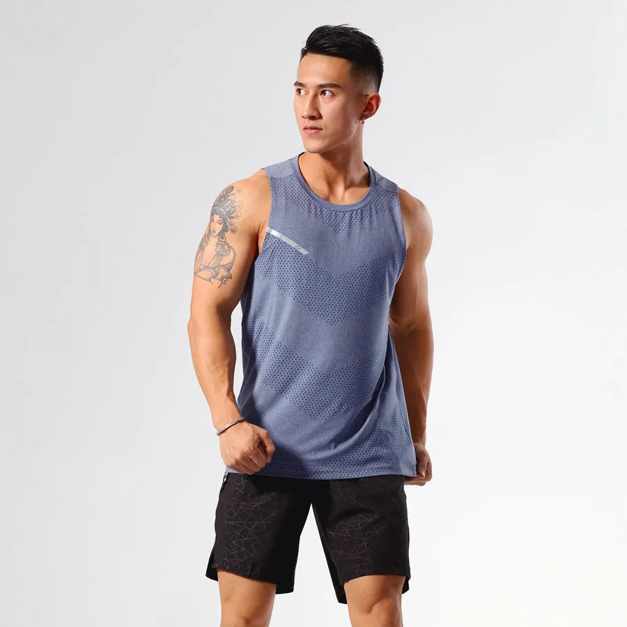 Men's solid colour quick-drying polyester sports tank top for summer outdoor activities