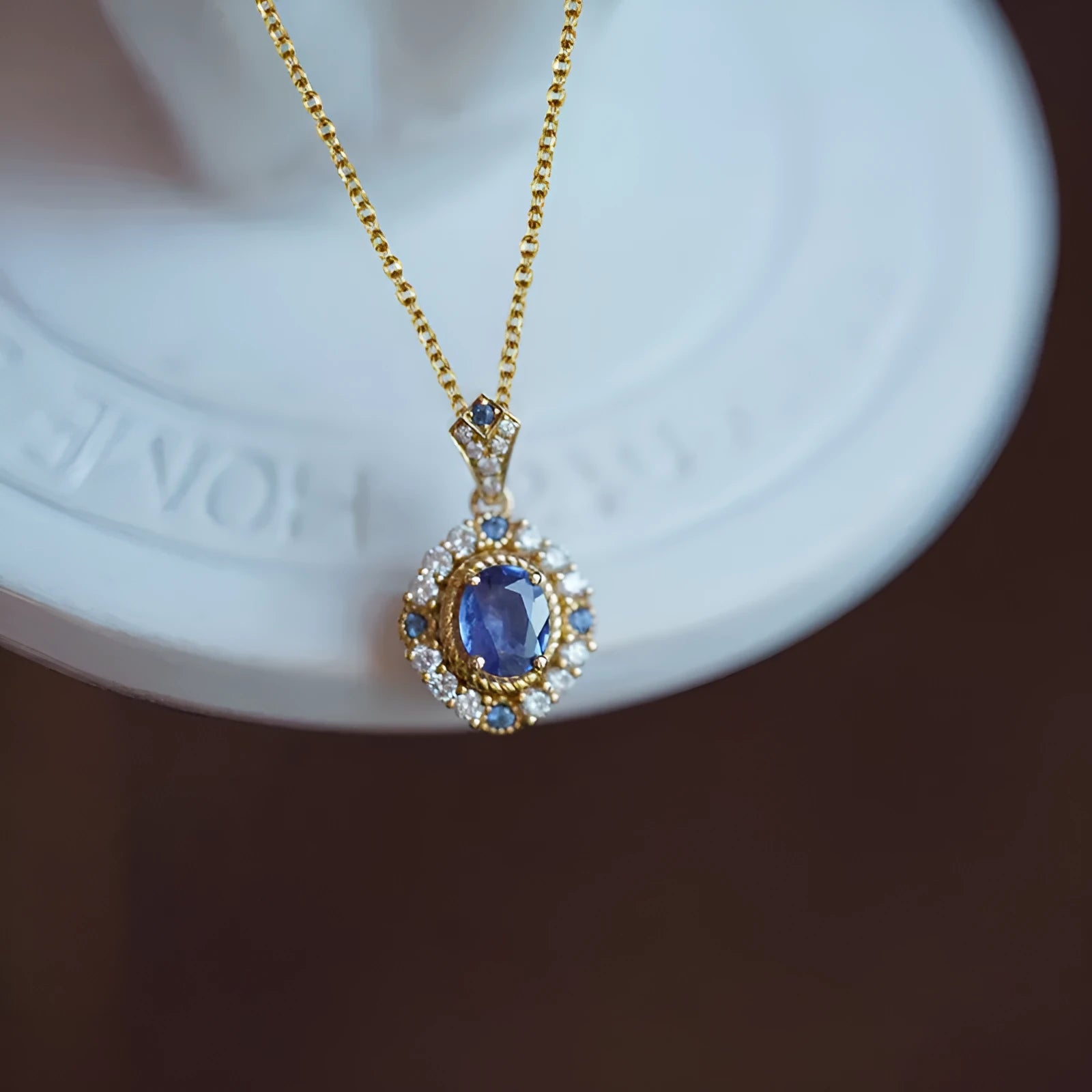 Ladies' yellow gold mixed gem necklace with zircon inlay on adjustable 21-50cm box chain