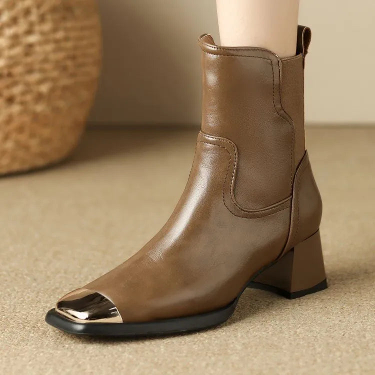 Brown women's high heel Martin ankle boots made of cowhide leather with a side zip.