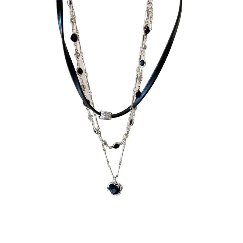 Women's multi-layer twin necklace with leather heart pendants on adjustable 41-50cm clavicle chain