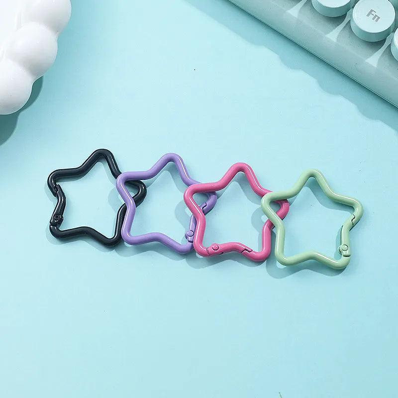 Zinc alloy five-pointed star keychain in multiple colour options for bag decoration