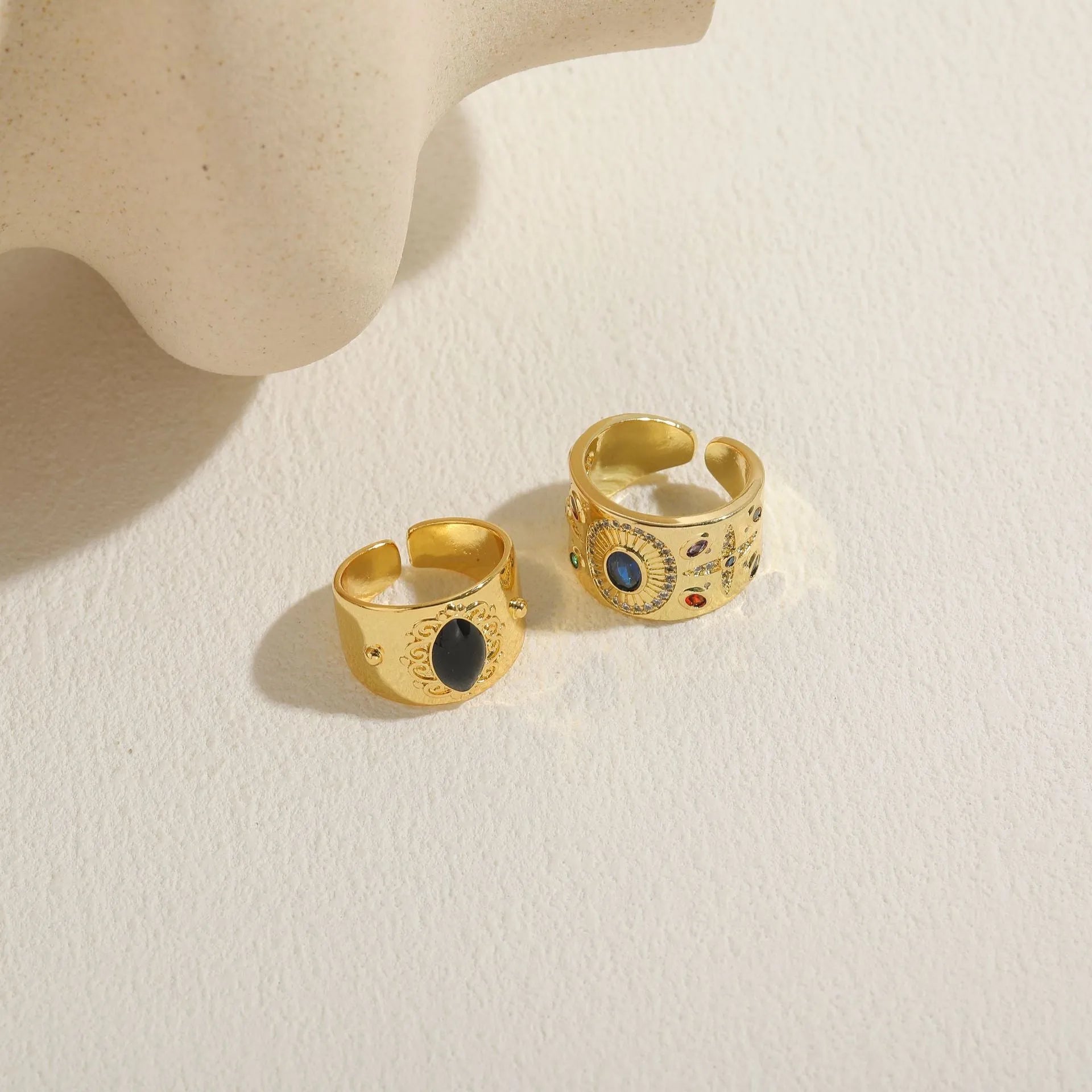 Vintage geometric ring with Chinese styling in horse eye black colour on electroplated copper