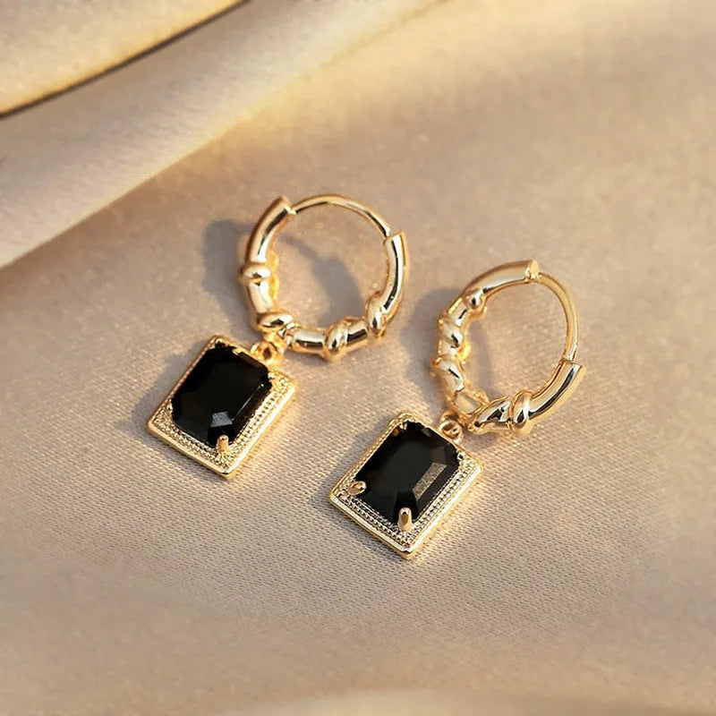 Women's geometric copper earrings with black zircon stones in French court retro style