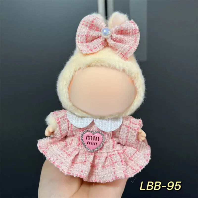 Plastic doll clothes costume for a 17cm tall vinyl figurine or action figure.