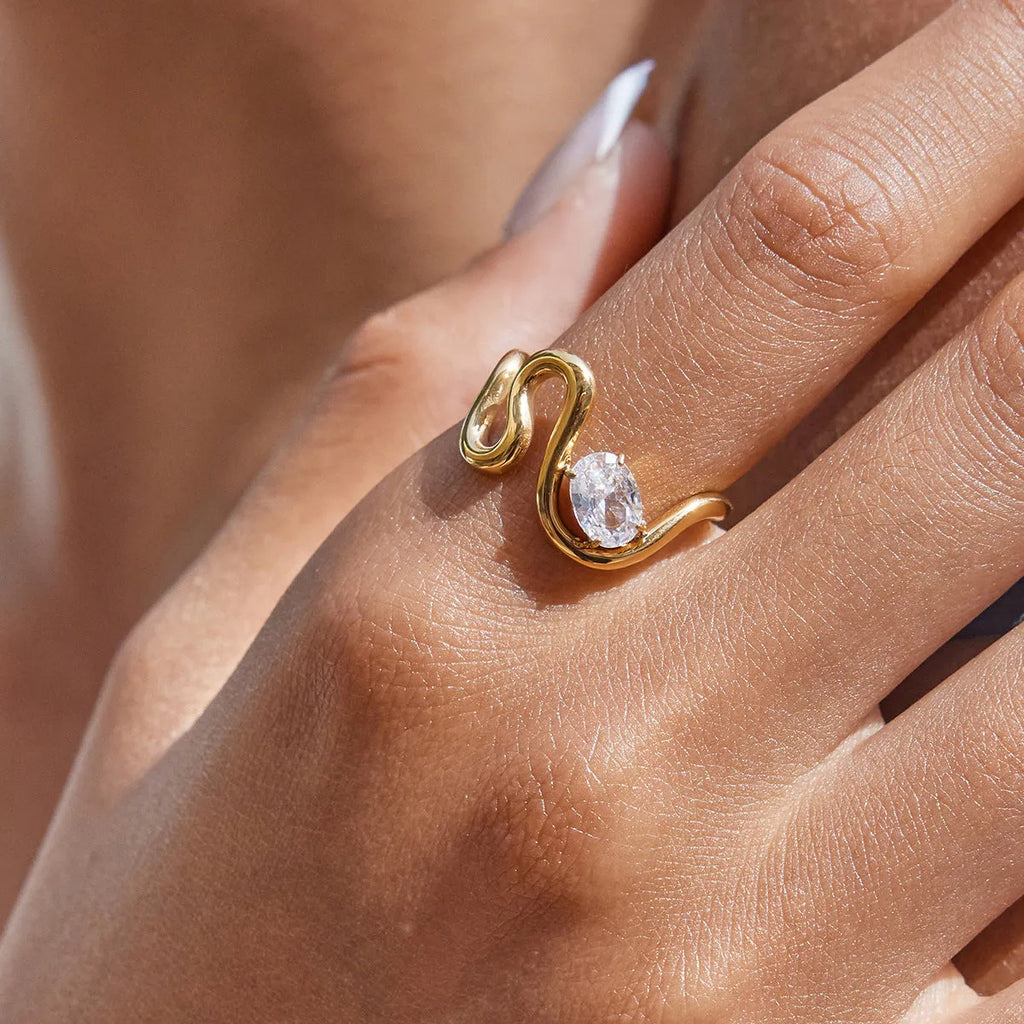 Geometric zircon ring with titanium steel non-fading finish in European/American style