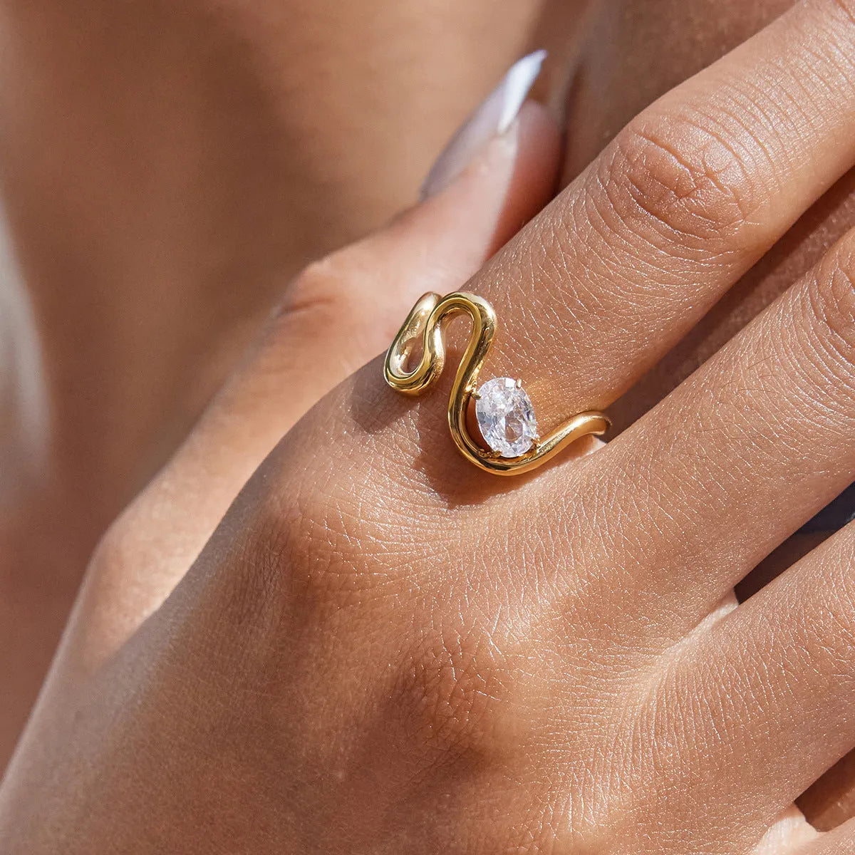 Geometric zircon ring with titanium steel non-fading finish in European/American style