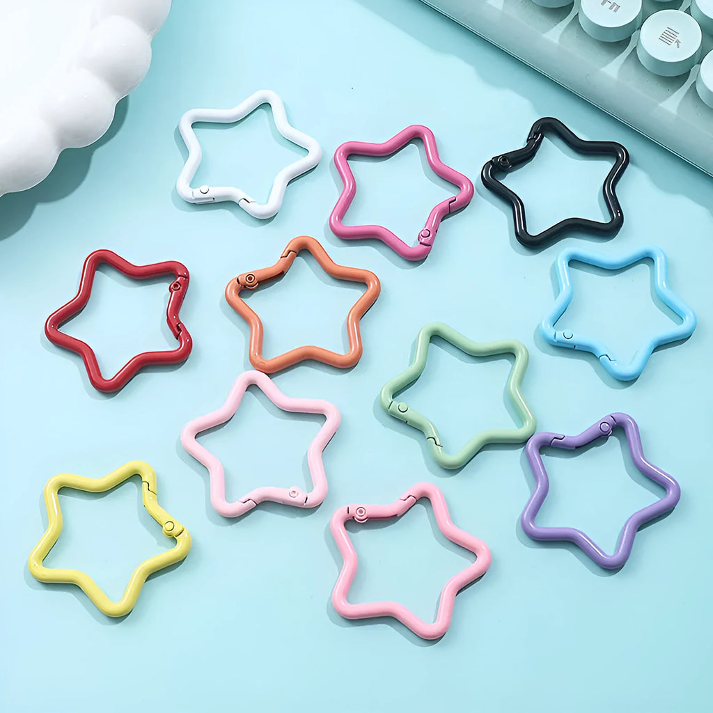 Zinc alloy five-pointed star keychain in multiple colour options for bag decoration