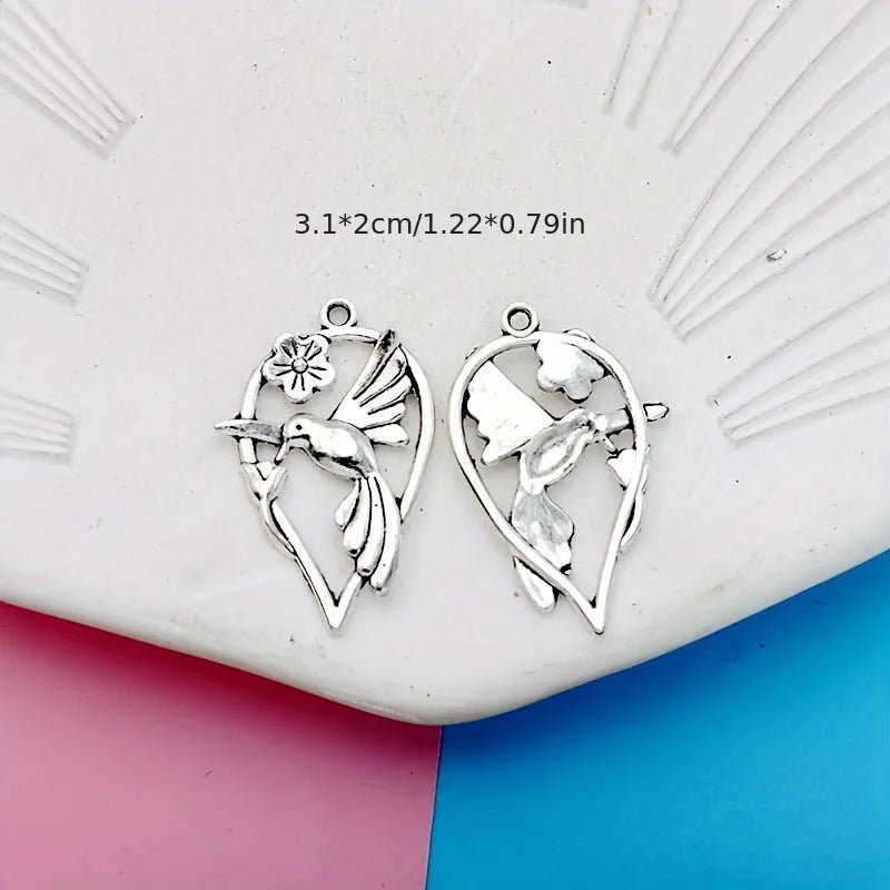 Alloy magpie bird pendant with electroplated finish for DIY jewellery making