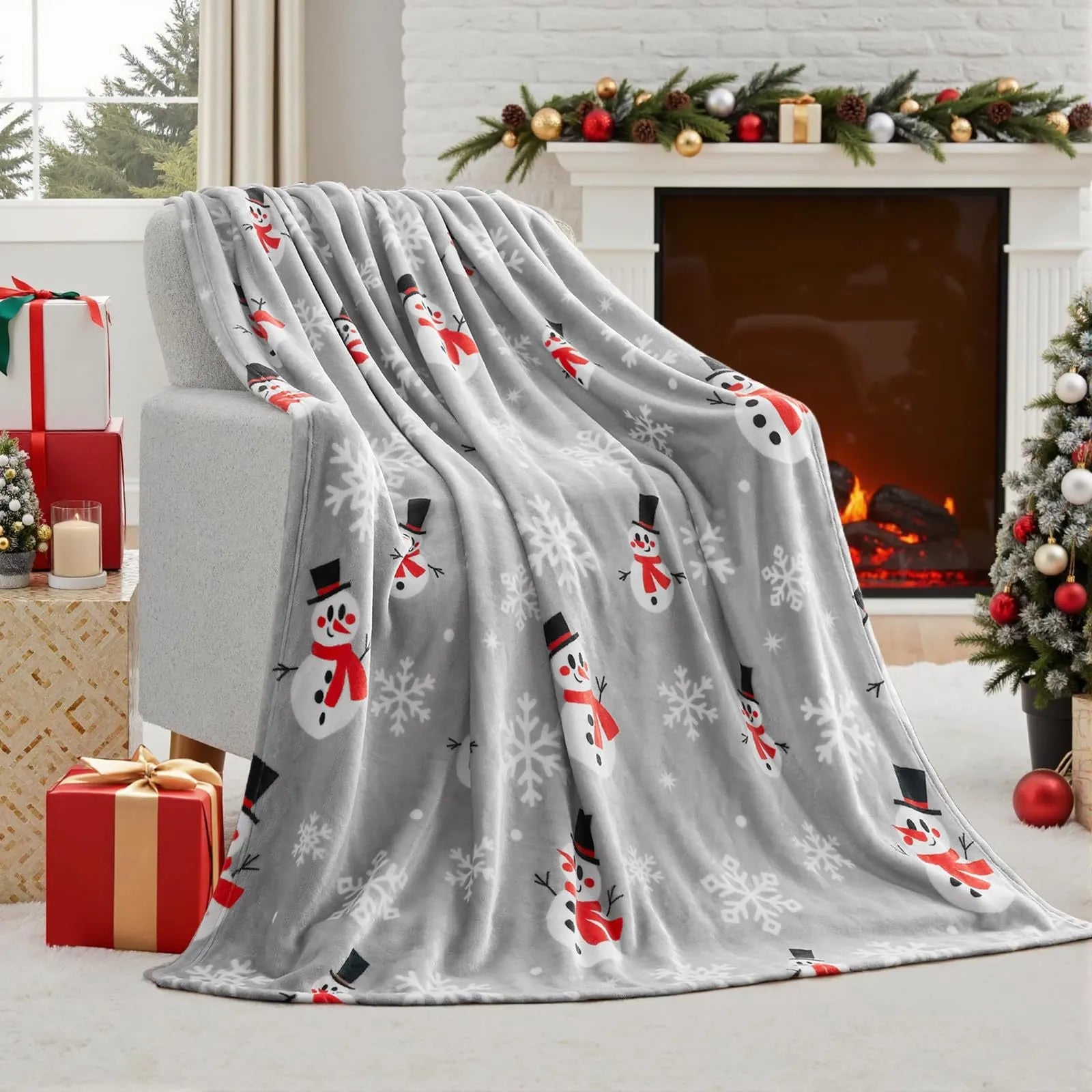 Soft flannel Christmas blanket in polyester fibre showing available colour options and size range