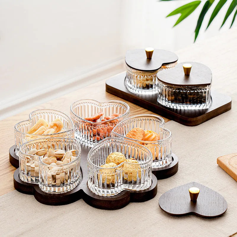 Glass retro style snack platter with heart-shaped lids in 2, 3, 4, or 5-grid configurations for fruit and dim sum.