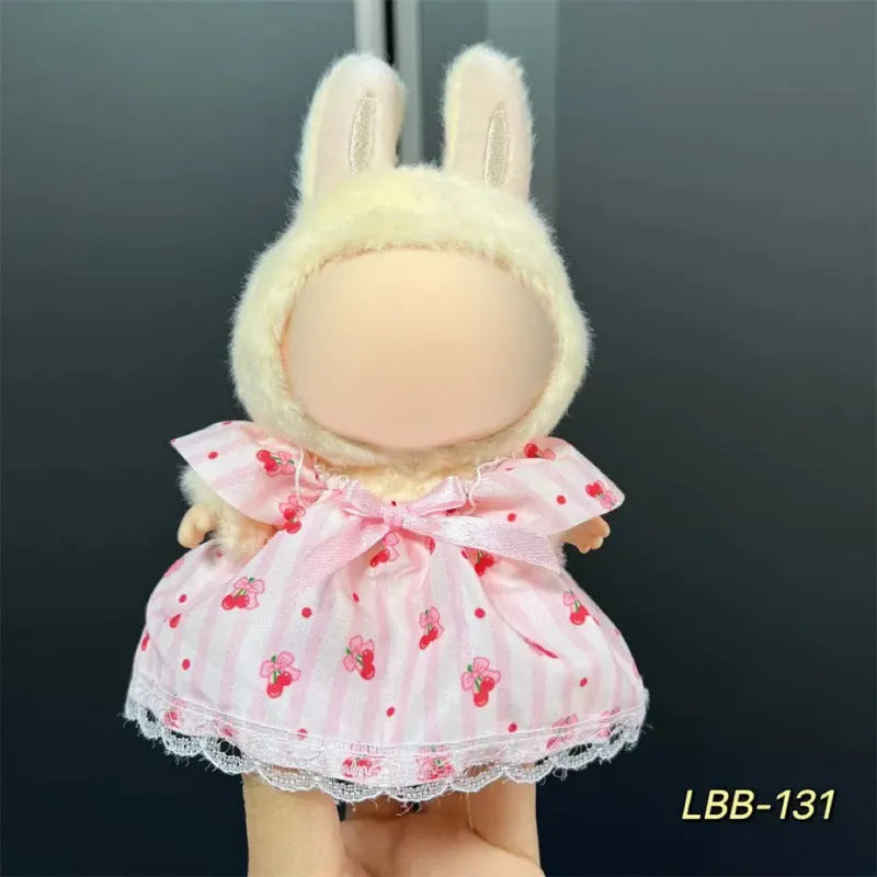 Plastic doll clothes costume for a 17cm tall vinyl figurine or action figure.