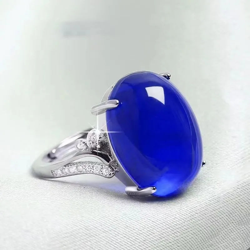 Adjustable natural sapphire ring with geometric ethnic pattern in alloy construction