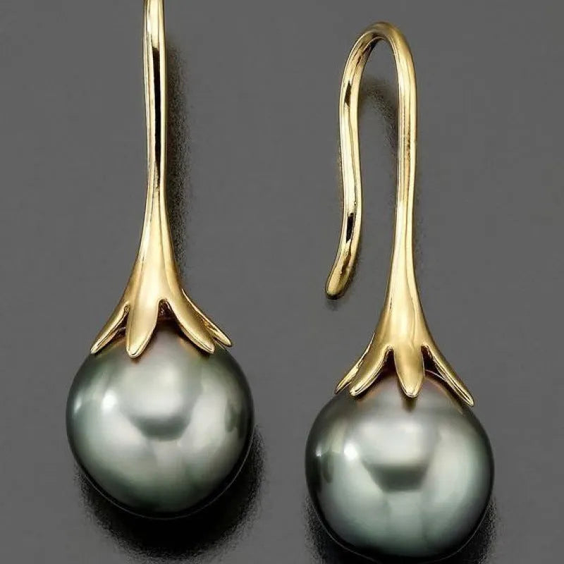 Gold electroplated women's retro fashion earrings with alloy construction