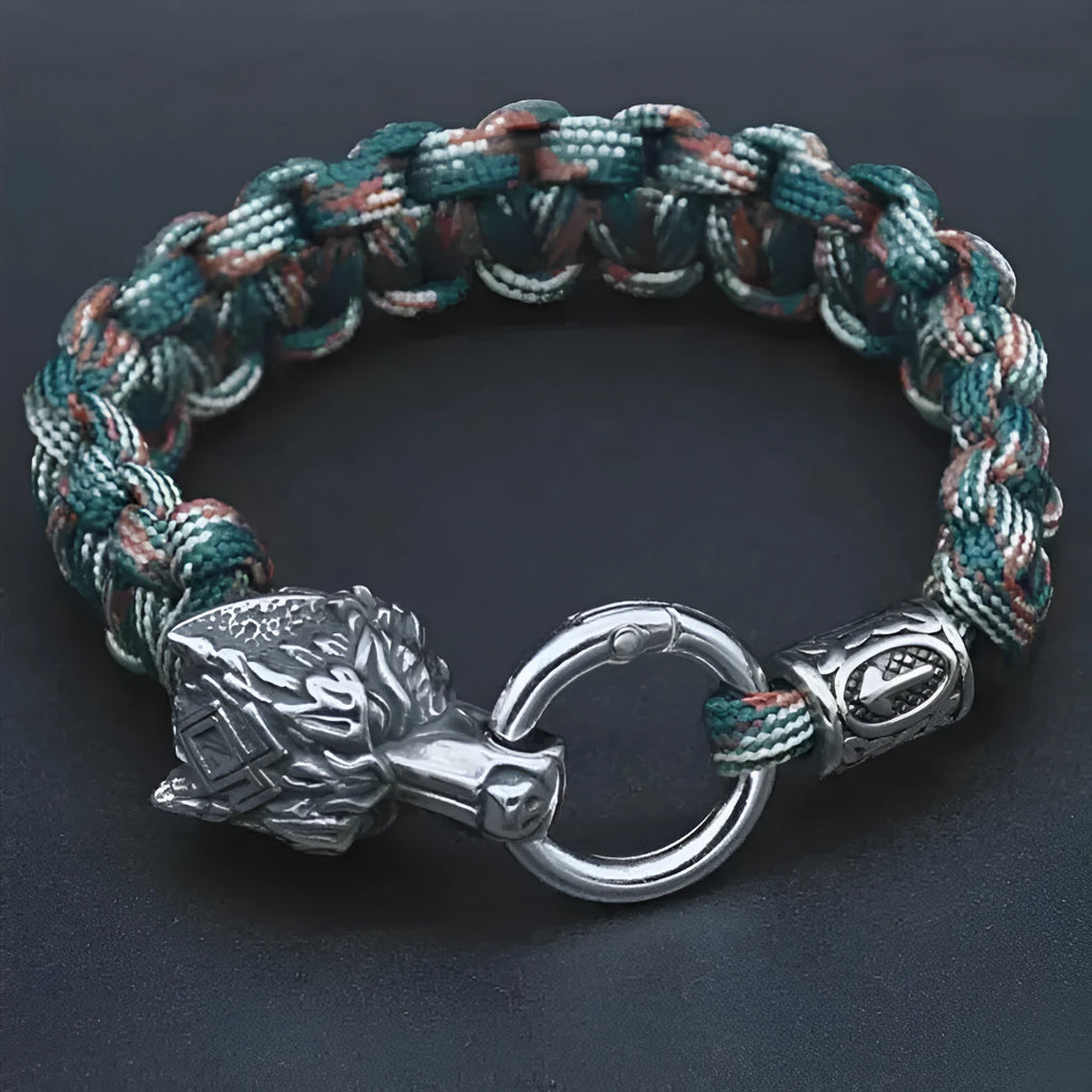 Stainless steel wolf head bracelet in camouflage colour with luen character detailing