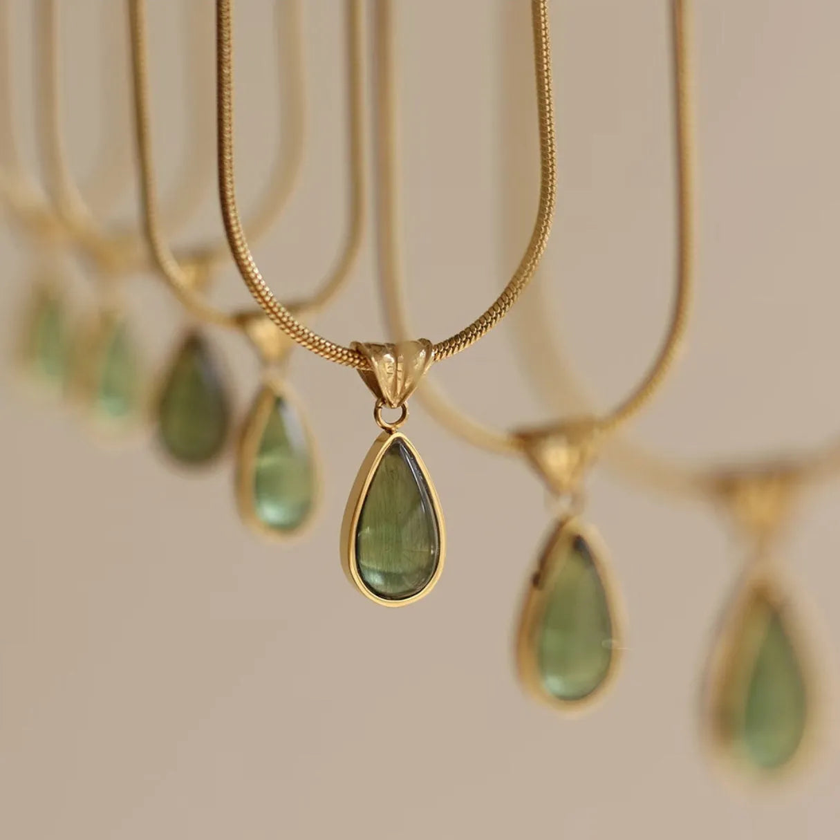 Retro water drop necklace in blue or green with titanium steel snake bone chain and mixed gem inlay for women