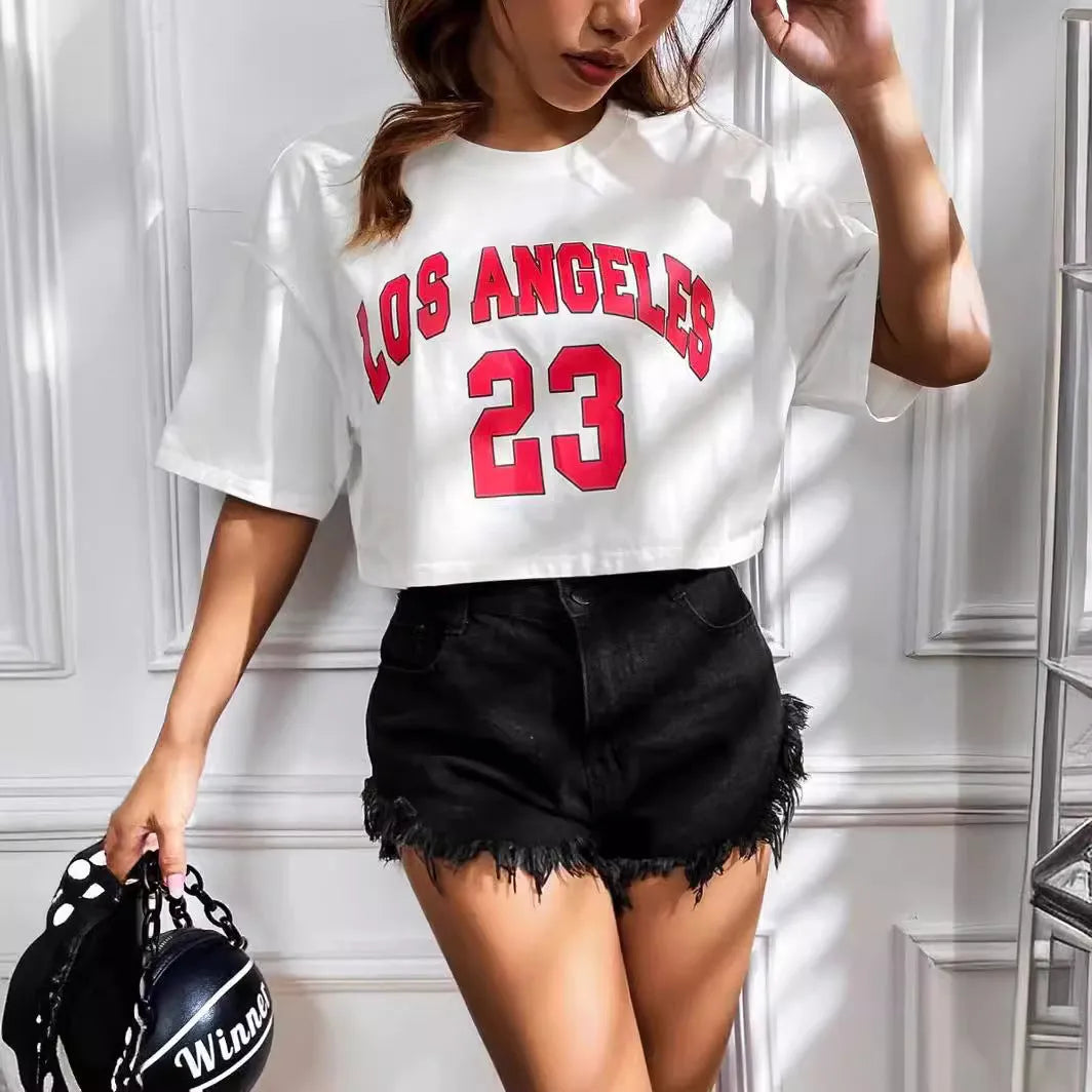 Personalised loose fit cotton navel T-shirt with English letter printing in black or white.