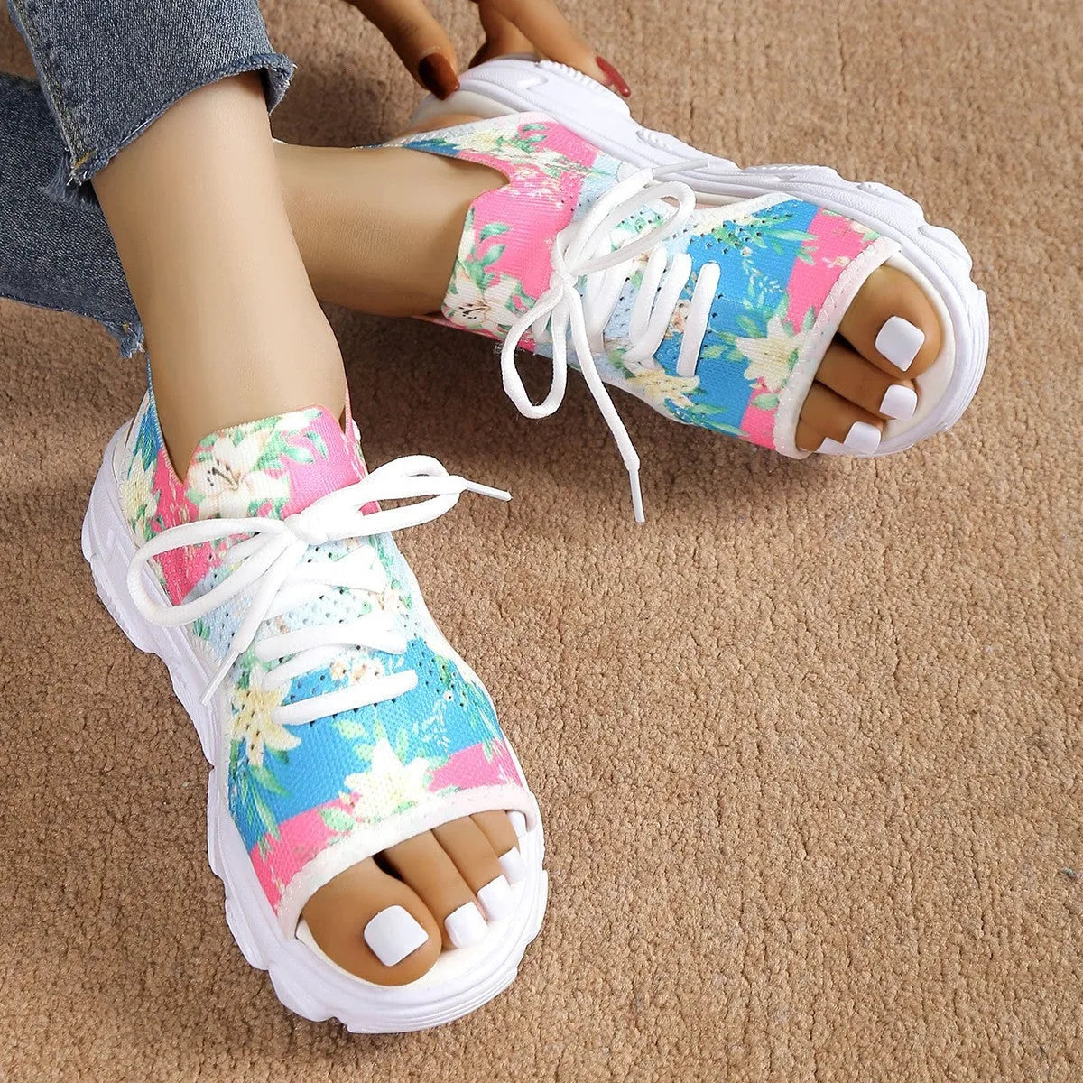 Print lace-up sports sandals with mesh upper, peep toe, hollow back, and rubber sole in summer casual style