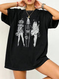 Straight cut cotton summer t-shirt in various colours with short sleeves and round neck