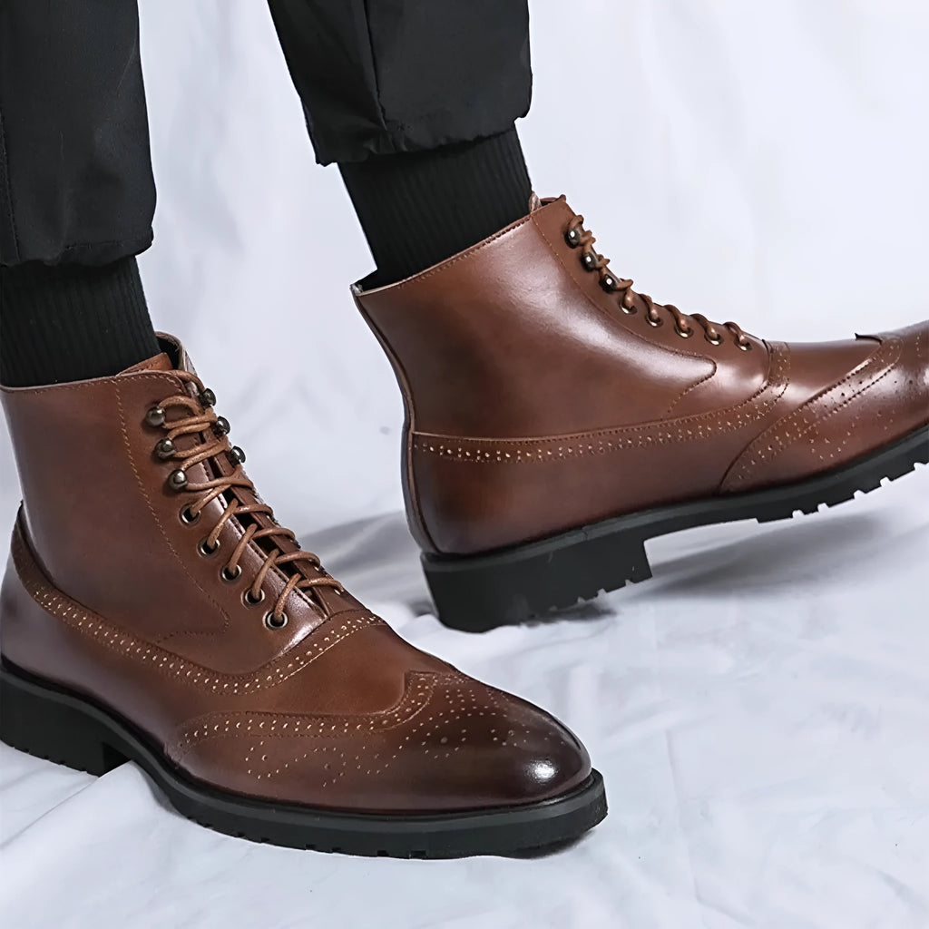 Men's mid top leather work shoes in black with thick sole and sturdy stitching