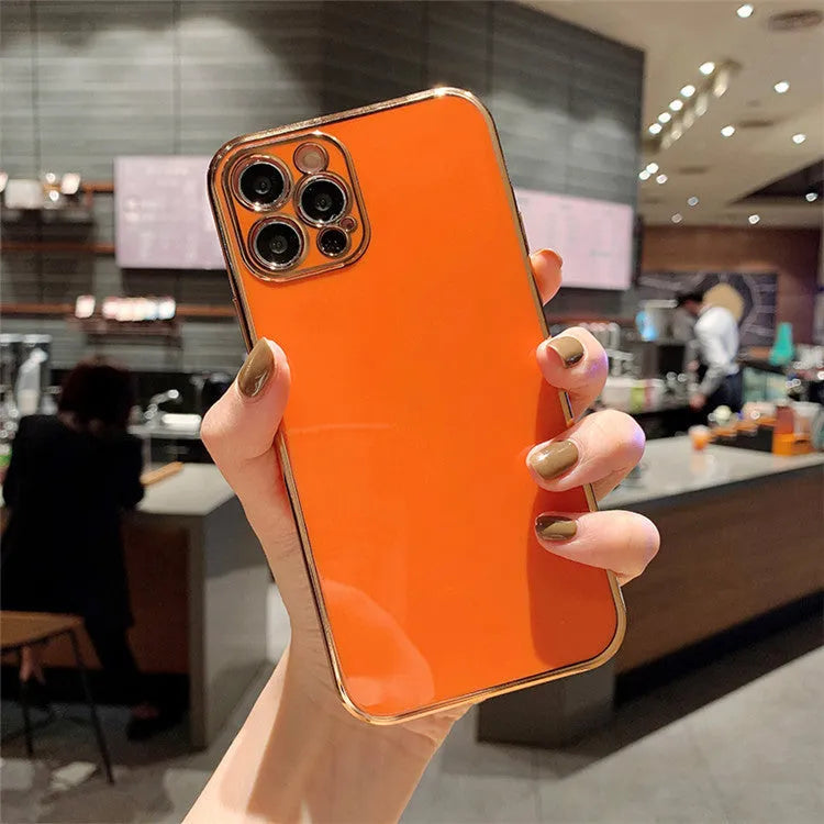 Electroplated mobile phone case for iPhone 13 in solid colour with geometric design on back cover