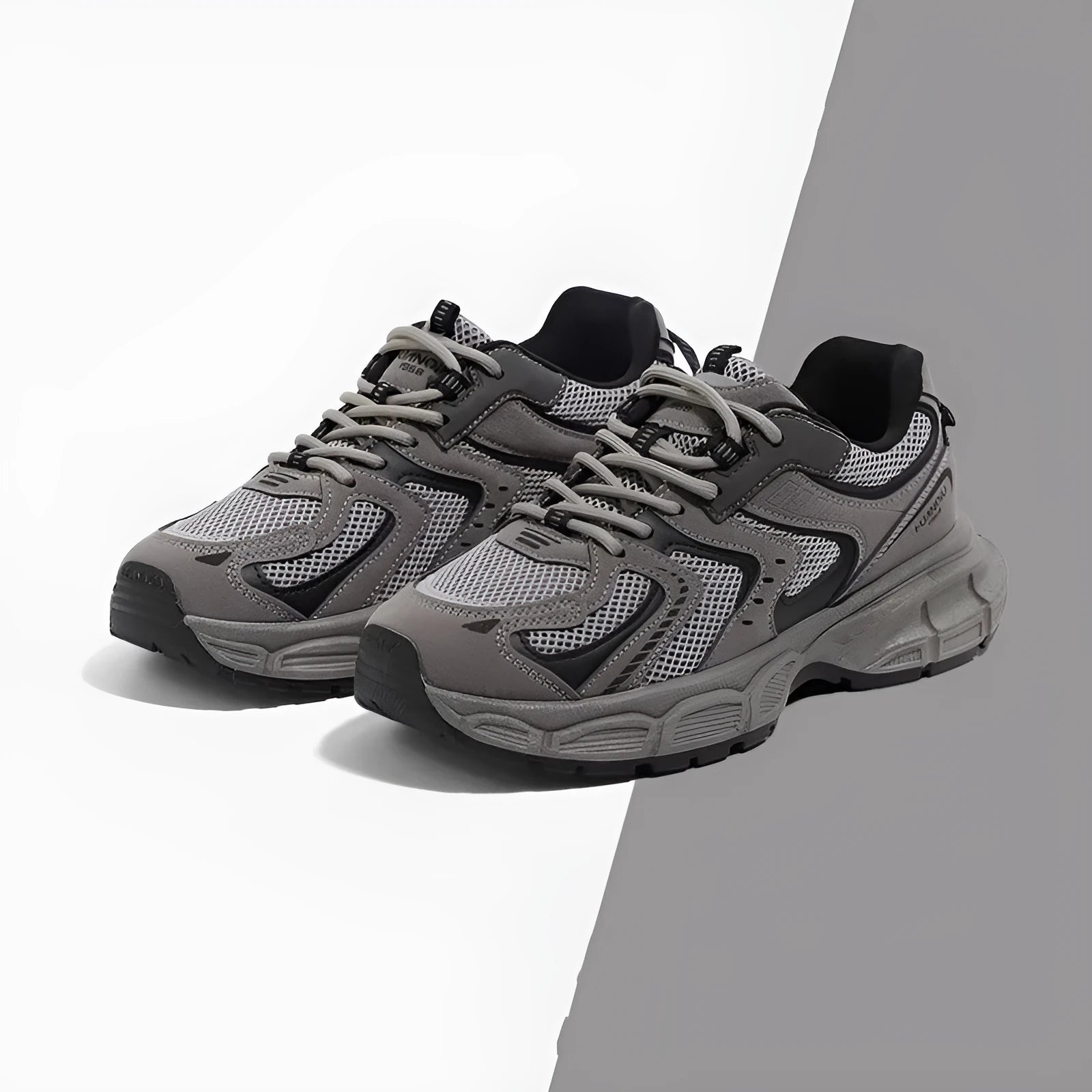 Casual dad shoe sneaker with PU mesh upper in grey, front lace-up closure and EVA sole