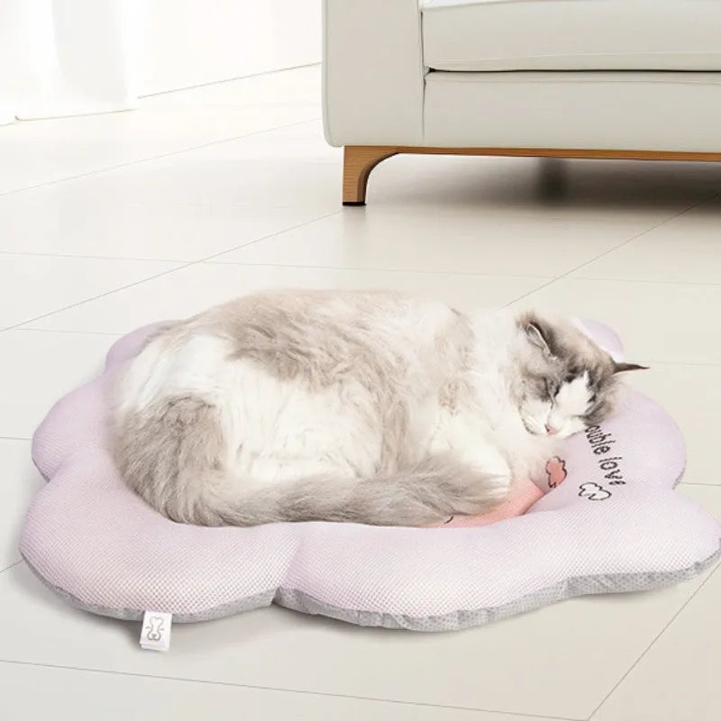 Ice silk pet cooling mat for dogs and cats available in green or pink colours with four size options