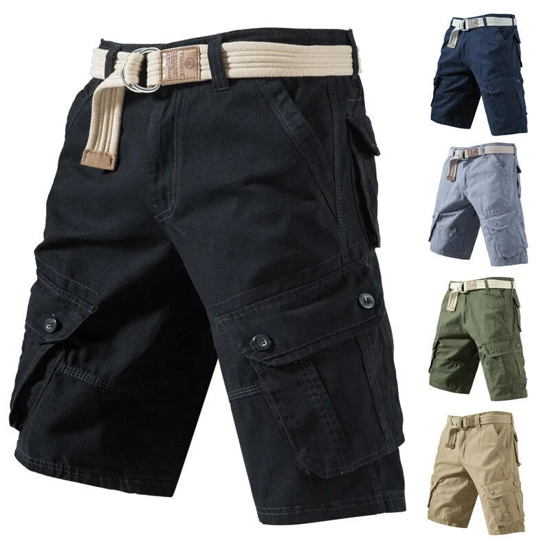 Summer cargo shorts with pockets in solid colour, loose fit cotton fabric, fifth-length style