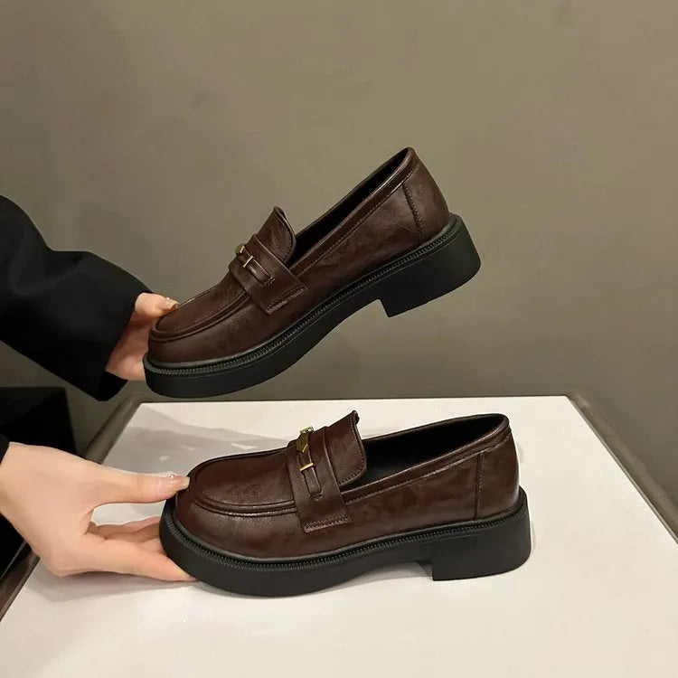 Women's small leather shoes, round toe, mid heel 3-5cm, microfiber upper, black colour